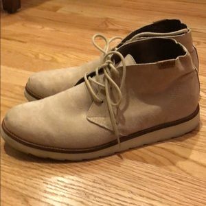 VANS Chukka’s - Light Tan